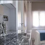 Oasis Apartment *